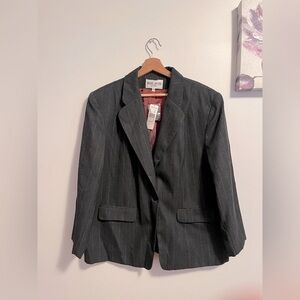 Michel Antoni tailored Women's Gray Pinstripe Blazer- 14P NWT PTP 23.5 inch